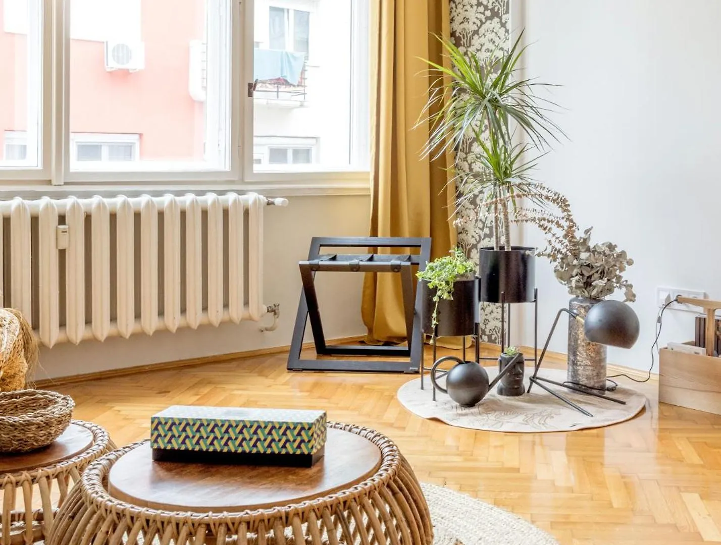 Apartment Chic Flat In Heritage Area Near The City Center Budapest Hungary